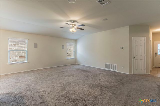 1304 Emerald Gate Drive, Temple, TX 76502