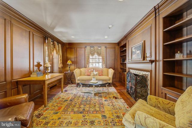 435 GARDEN LN, Bryn Mawr, PA 19010