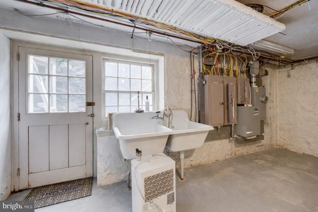 435 GARDEN LN, Bryn Mawr, PA 19010