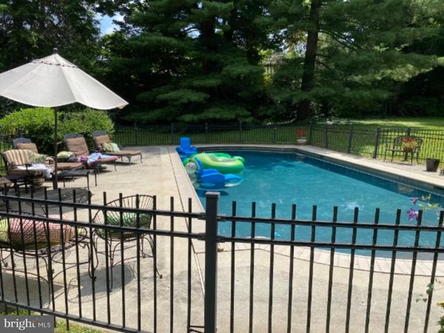 435 GARDEN LN, Bryn Mawr, PA 19010