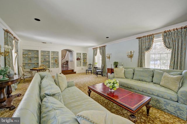 435 GARDEN LN, Bryn Mawr, PA 19010