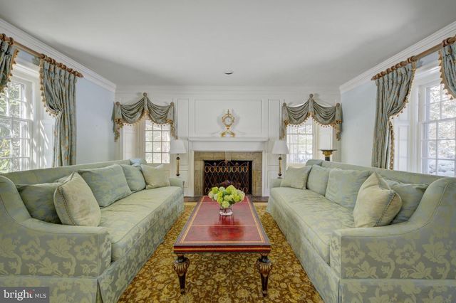 435 GARDEN LN, Bryn Mawr, PA 19010