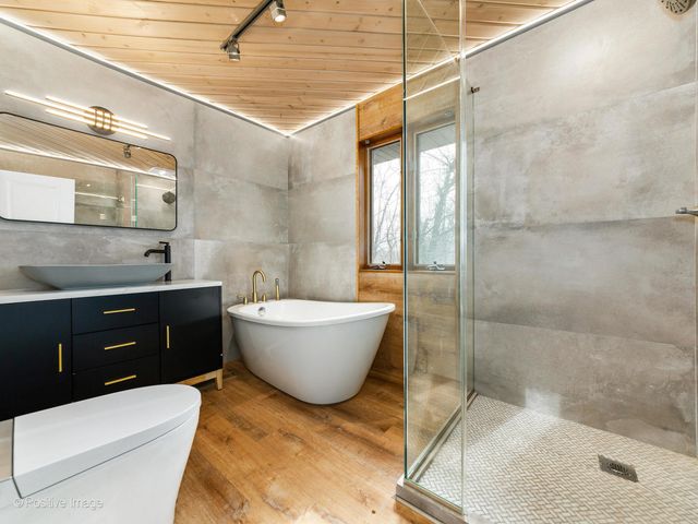 22566 W Lillian Place, Antioch, IL 60002