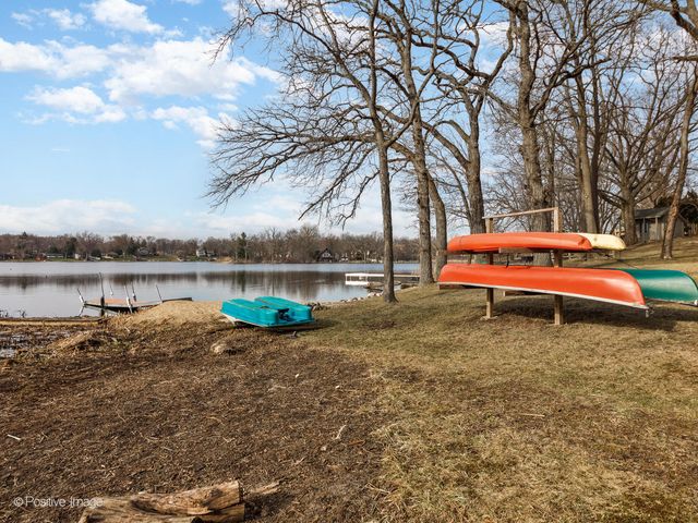 22566 W Lillian Place, Antioch, IL 60002