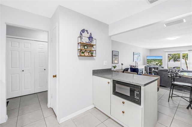 701 POINSETTIA ROAD 116, Belleair, FL 33756