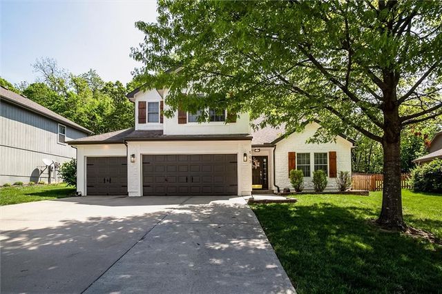 503 S 137th Place, Bonner Springs, KS 66012