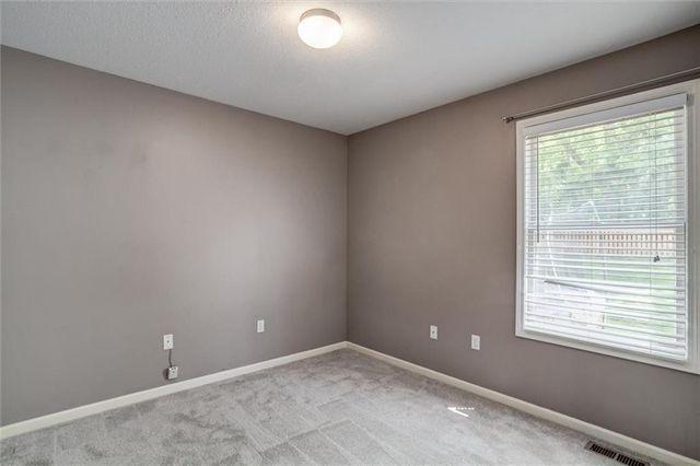 503 S 137th Place, Bonner Springs, KS 66012