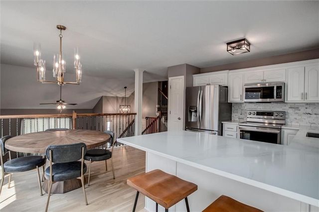 503 S 137th Place, Bonner Springs, KS 66012