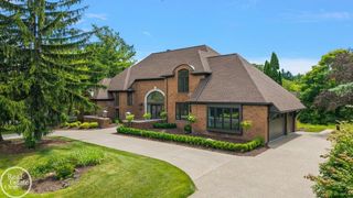 4585 Kiftsgate Bend, Bloomfield Twp, MI 48302