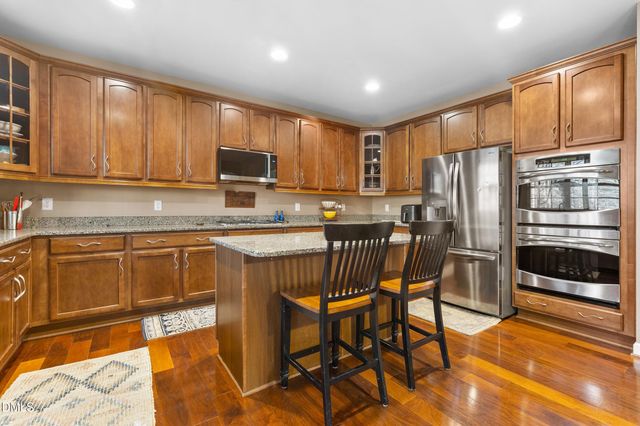 605 N Scotswood Boulevard, Hillsborough, NC 27278