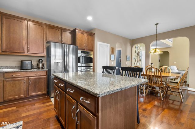 605 N Scotswood Boulevard, Hillsborough, NC 27278