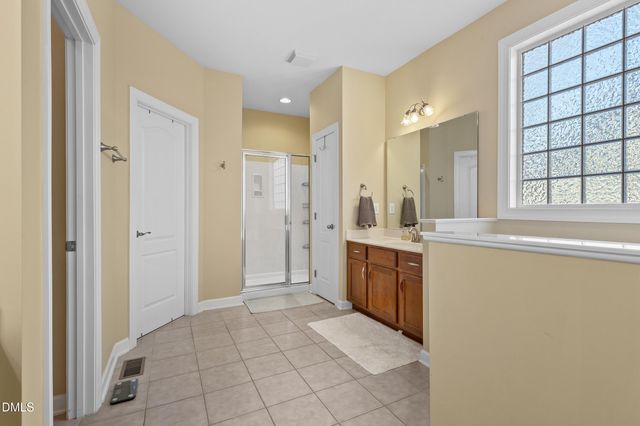 605 N Scotswood Boulevard, Hillsborough, NC 27278