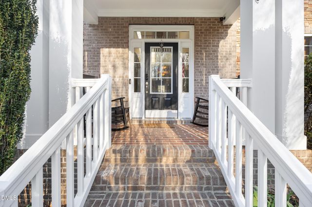 605 N Scotswood Boulevard, Hillsborough, NC 27278