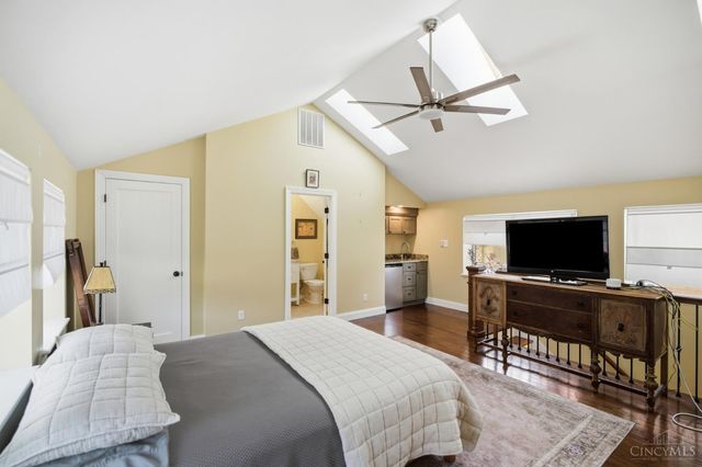 4208 Williamson Place, Cincinnati, OH 45223