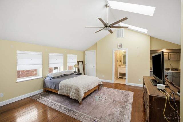 4208 Williamson Place, Cincinnati, OH 45223