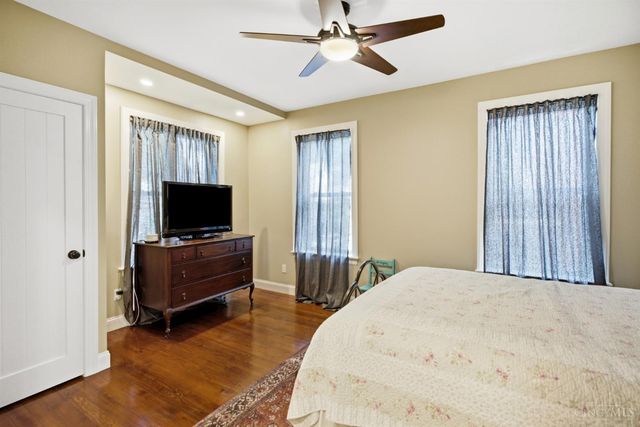 4208 Williamson Place, Cincinnati, OH 45223