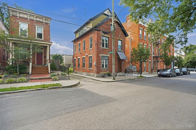 4208 Williamson Place, Cincinnati, OH 45223
