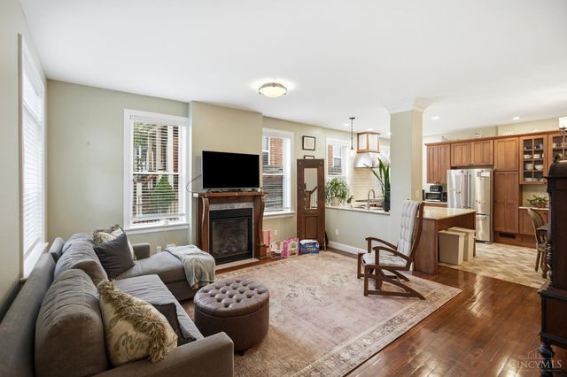 4208 Williamson Place, Cincinnati, OH 45223