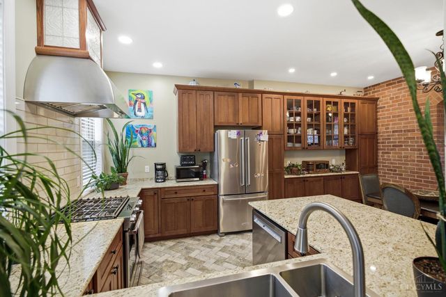 4208 Williamson Place, Cincinnati, OH 45223