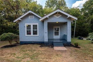 621 Park Circle, Lexington, NC 27295