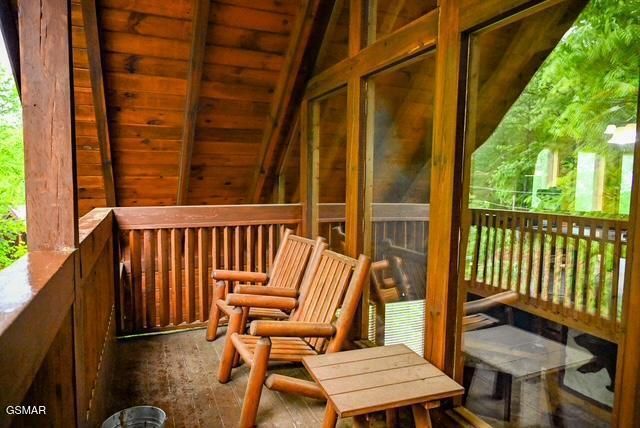 1816 N Dogwood Lane, Sevierville, TN 37876