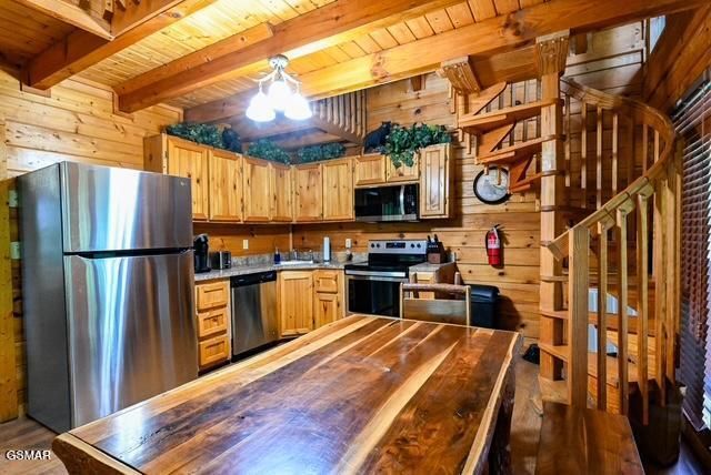 1816 N Dogwood Lane, Sevierville, TN 37876