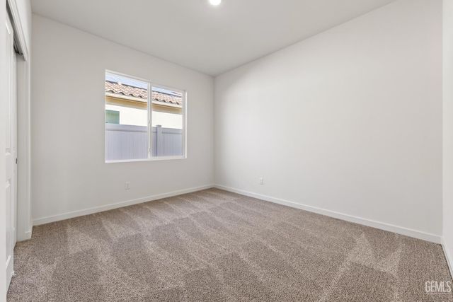 8009 Blueberry Avenue, Bakersfield, CA 93313