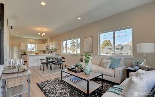 234 S 70th Street #1-5, Tacoma, WA 98408