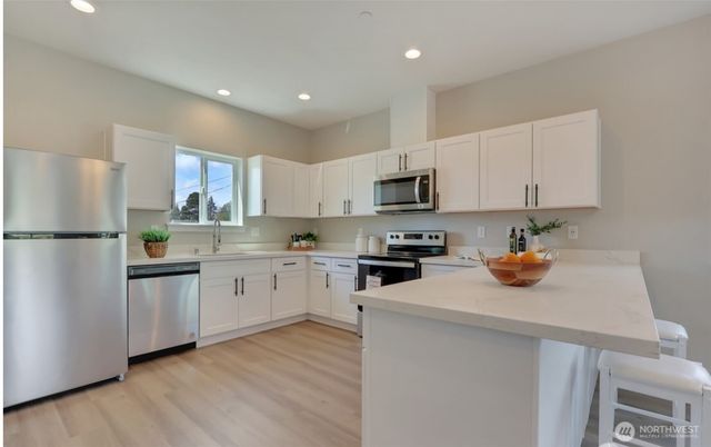 234 S 70th Street #1-5, Tacoma, WA 98408