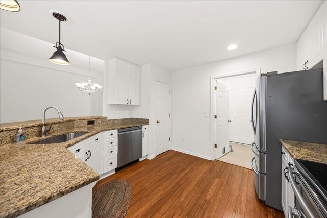 364 Twelve Oak Drive, Charleston, SC 29414