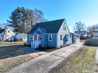 73 Coolidge Avenue, Newington, CT 06111