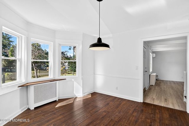 12 Sutphin Avenue, Matawan, NJ 07747