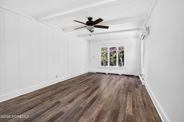 12 Sutphin Avenue, Matawan, NJ 07747