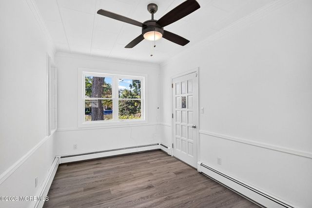 12 Sutphin Avenue, Matawan, NJ 07747