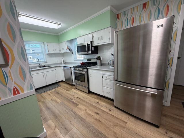 401 Center Street E, Roseau, MN 56751