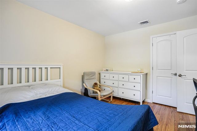 174 Fort Lee Road B, Leonia, NJ 07605