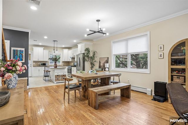 174 Fort Lee Road B, Leonia, NJ 07605