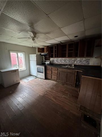 519 Clinton Street, Martins Ferry, OH 43935