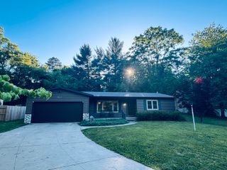 2025 Walker Avenue Nw, City Of Grand Rapids, MI 49504