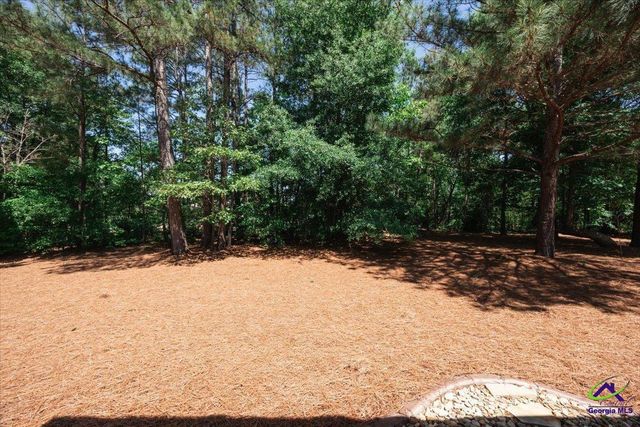 105 Freedom Drive, Forsyth, GA 31029