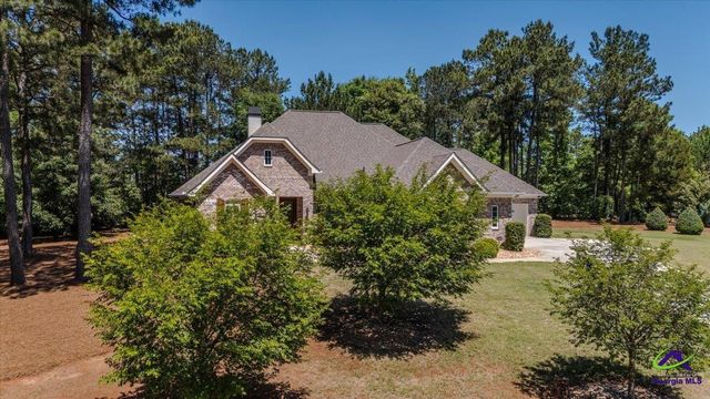 105 Freedom Drive, Forsyth, GA 31029