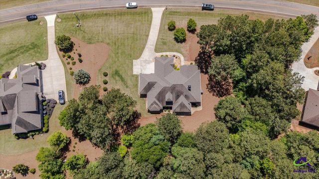 105 Freedom Drive, Forsyth, GA 31029