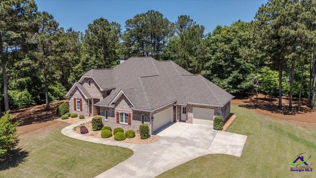 105 Freedom Drive, Forsyth, GA 31029