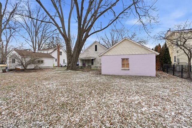 226 Franklin Street, Milford, MI 48381