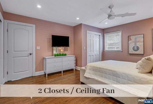 11 Stone Ridge Lane, Ho-ho-kus, NJ 07423