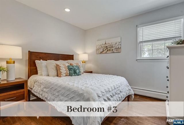 11 Stone Ridge Lane, Ho-ho-kus, NJ 07423