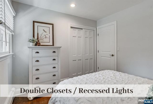 11 Stone Ridge Lane, Ho-ho-kus, NJ 07423