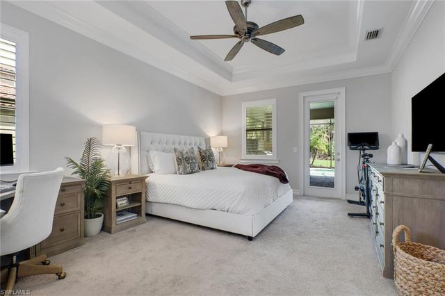 1511 Mockingbird DR, Naples, FL 34120