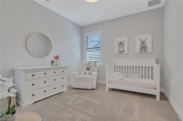 1511 Mockingbird DR, Naples, FL 34120