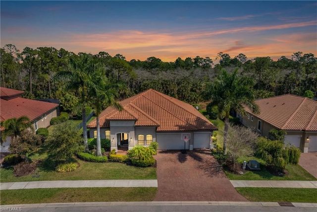 1511 Mockingbird DR, Naples, FL 34120